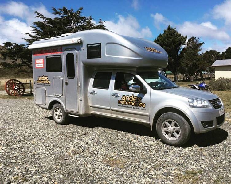 Fotografía 8 de Motorhome & Camper Rental en Chile en Paine, Metropolitana