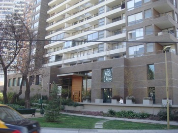 Fotografía 3 de Aparat Departamentos Amoblados Turisticos Santiago Centro en Santiago, Metropolitana