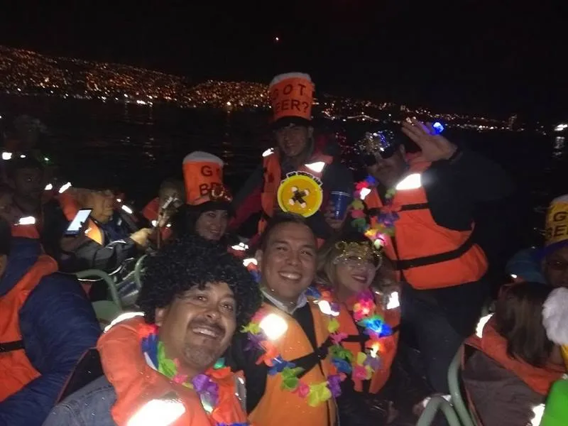 Fotografía 5 de VIAJES Y FIESTAS PRIVADAS EN ALTAMAR PARA GRUPOS Y EMPRESAS 2026/2027 en Valparaiso, Valparaiso