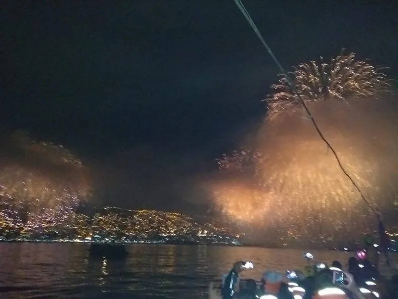 Fotografía 6 de VIAJES Y FIESTAS PRIVADAS EN ALTAMAR PARA GRUPOS Y EMPRESAS 2026/2027 en Valparaiso, Valparaiso