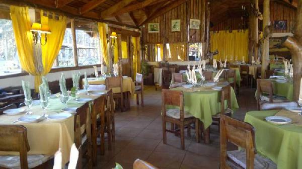 Fotografía 4 de  ACOGEDOR, ECONOMICO RESTAURANT TURISTICO EN PLENO, COMIDA CHILENA O PLATOS ESPE en Temuco, Araucania