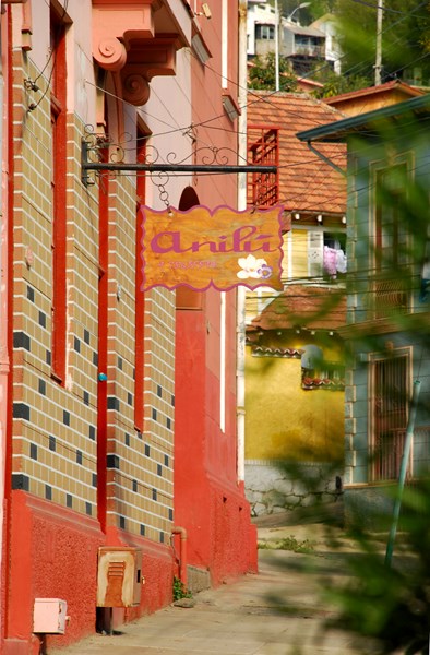Fotografía 2 de Para sentirse como en casa, pero con la hospitalidad porteña en Valparaiso, Valparaiso