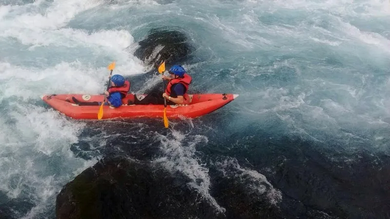 Fotografía 3 de Sesión de Kayak en Pucon, Araucania