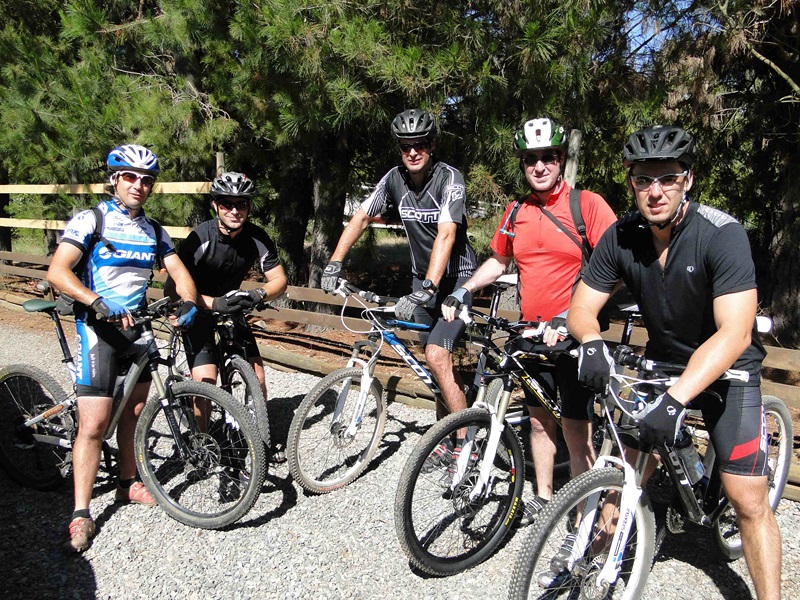 Fotografía 3 de  Ruta del Roble MTB Lago Colbun en Linares, Maule