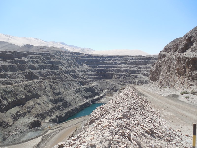 Fotografía 2 de Tours Laguna Verde - Laguna Santa Rosa y Volcín Ojos del Salado en Copiapo, Atacama