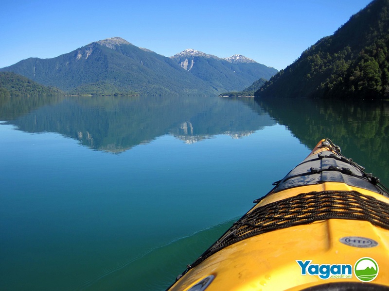 Fotografía 2 de Kayak por aguas australes en Cisnes, Aysen