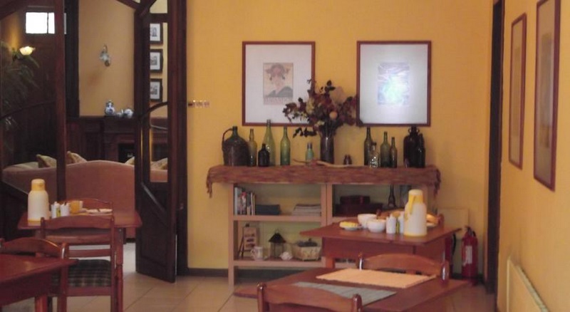 Fotografía 6 de Art Nouveau Hostal en Punta Arenas Chile en Punta Arenas, Magallanes