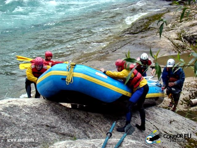 Fotografía 6 de Vive la aventura en Condorfu Rafting!! en Futaleufu, Los Lagos