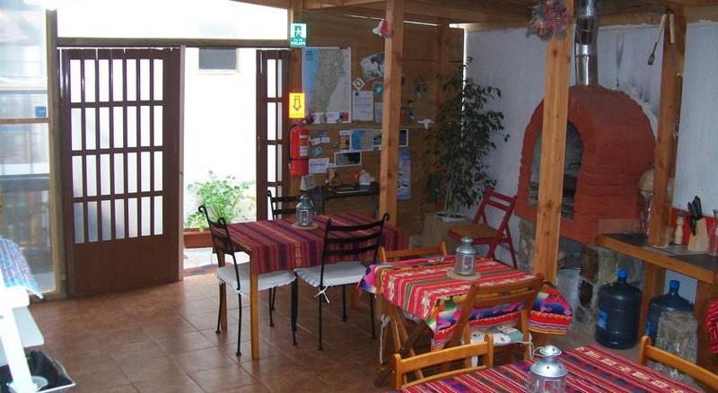 Fotografía 15 de Hostal en Caldera, terraza con vista panorímica a la bahía.  en Caldera, Atacama