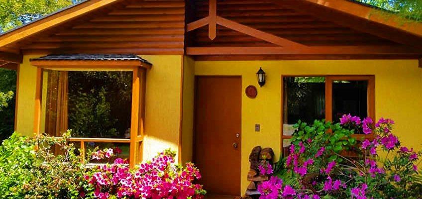Fotografía 6 de Cabañas en Pucon, cabañas equipadas, piscina, quincho, giras de estudio amplia en Pucon, Araucania