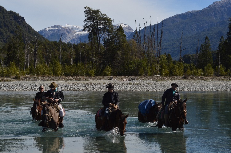 Fotografía 2 de Cabalgatas y Turismo Aventura en Puerto Varas, Los Lagos