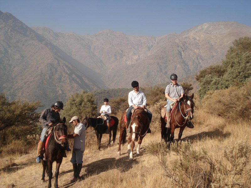 Fotografía 3 de Cabalgatas Familiares en Quebrada de Macul en Peñalolen, Metropolitana
