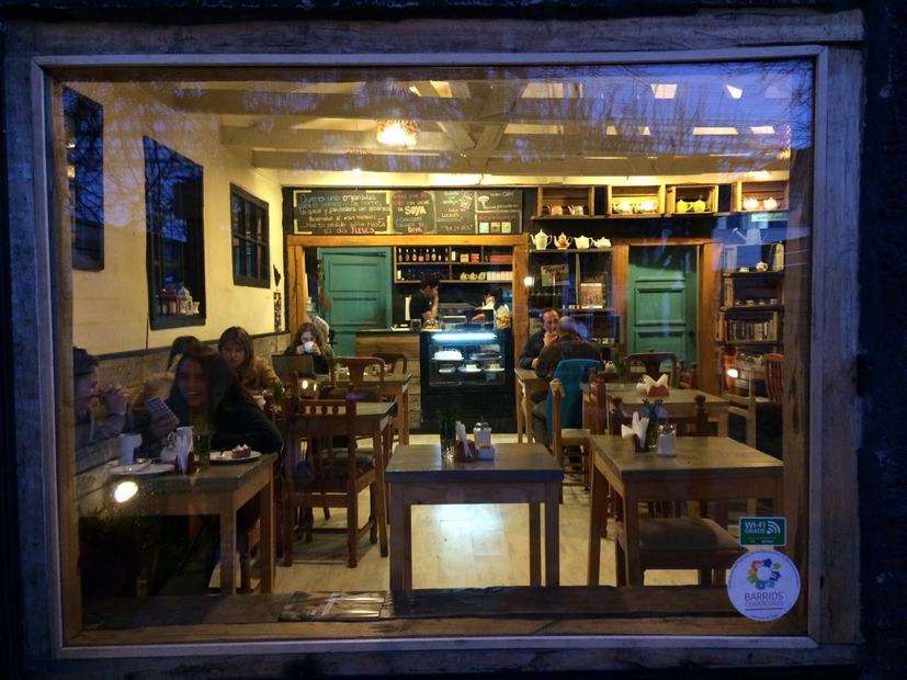 Fotografía 12 de Cafe Literario y Restaurante en Coyhaique, Aysen