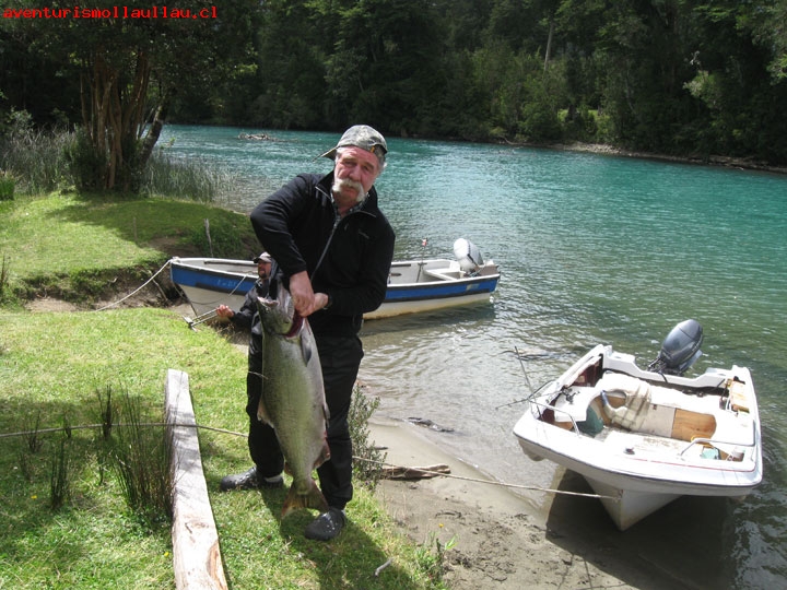 Fotografía 11 de Cabañas Pesca deportiva paseos Observación flora y fauna en Cochamo en Cochamo, Los Lagos