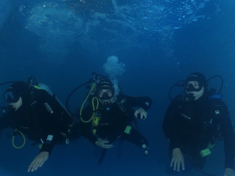 Fotografía 4 de Experiencia de Buceo, Trabajo en Equipo Try scuba Piscina en Talcahuano, Bio Bio