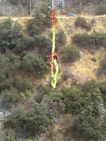 Fotografía 13 de Salto en Bungee en Cajon del Maipo en SAN JOSE DE MAIPO, Metropolitana