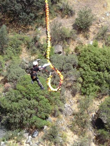 Fotografía 19 de Salto en Bungee en Cajon del Maipo en SAN JOSE DE MAIPO, Metropolitana