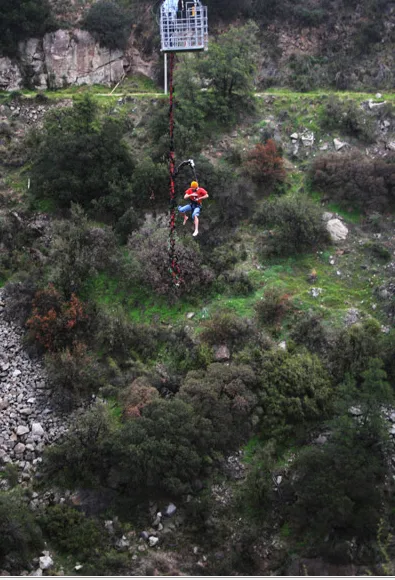 Fotografía 2 de Salto en Bungee en Cajon del Maipo en SAN JOSE DE MAIPO, Metropolitana
