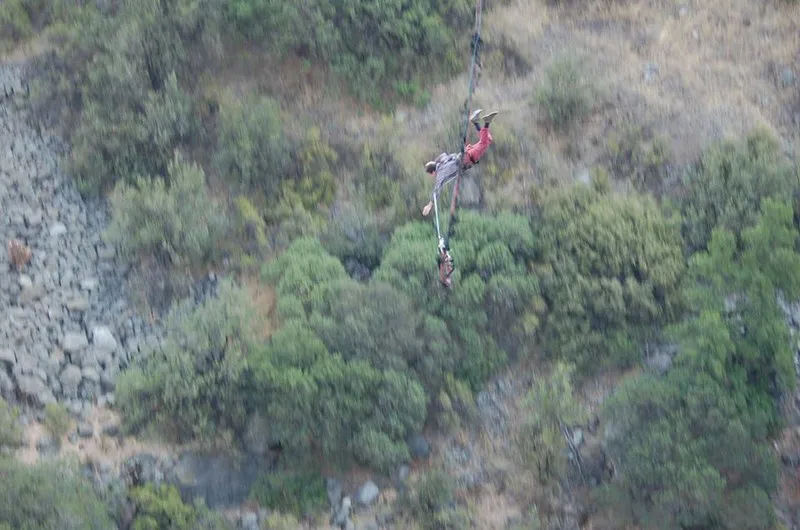 Fotografía 6 de Salto en Bungee en Cajon del Maipo en SAN JOSE DE MAIPO, Metropolitana
