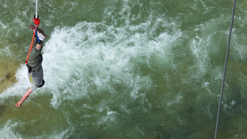Fotografía 8 de Salto en Bungee en Cajon del Maipo en SAN JOSE DE MAIPO, Metropolitana