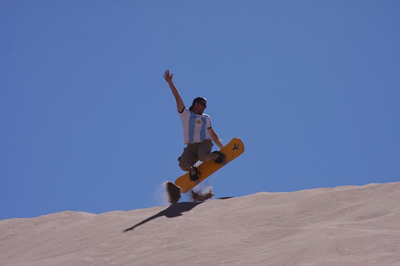 Fotografía 2 de Sandboard en Atacama en San Pedro De Atacama, Antofagasta