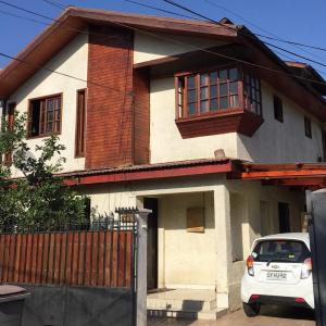 Hostal Macul