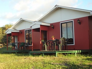 Cabañas Krava Inn / Krava Restaurant
