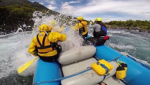 Rafting Río Petrohue en Puerto Varas, Los Lagos