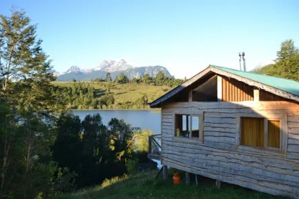 Cabañas Lago Negro Lodge en La Junta - Patagonia Chilena